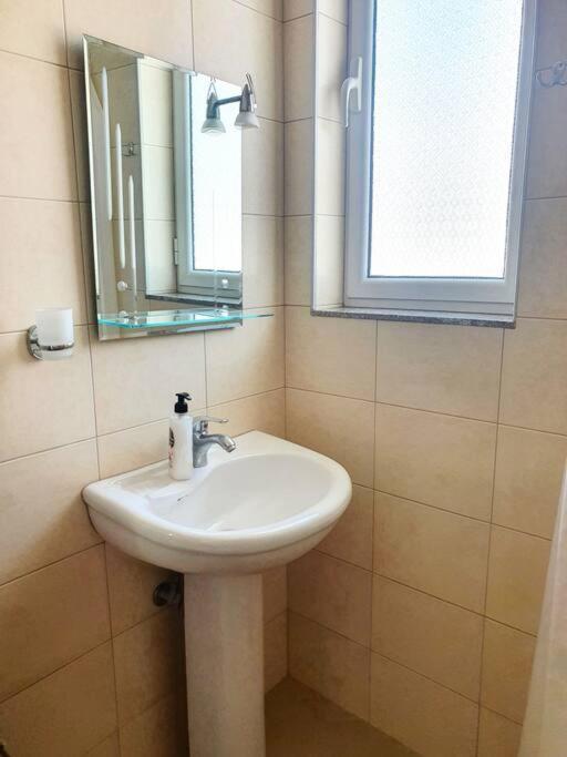 Apartamento Ares 2 / Summer Close To The Sarandë